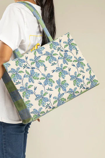 AVOCADO PRINT TOTE BAG